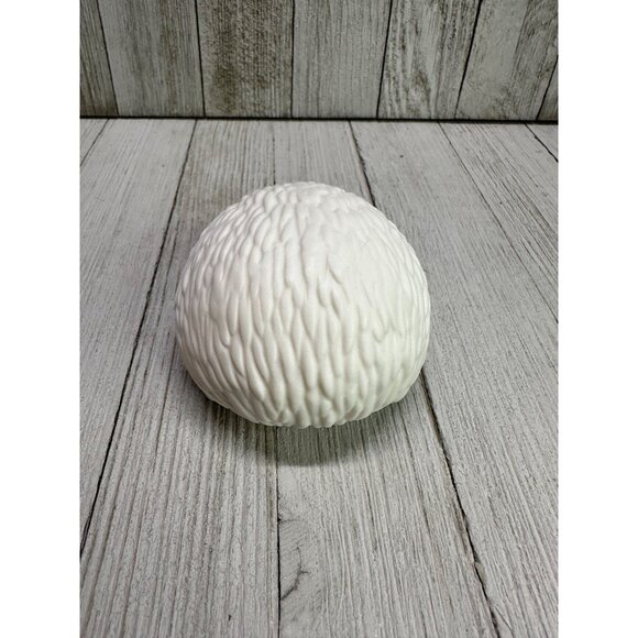 Woodland Twilights Streamline Hedgehog Led Nightlight Porcelain White with Box - Picture 3 of 9